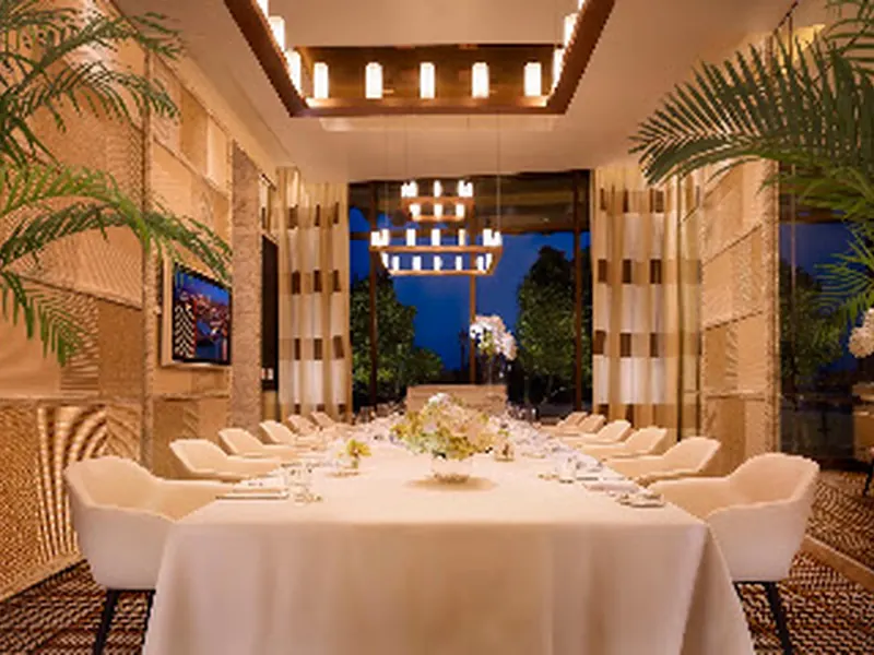 Rare Steakhouse