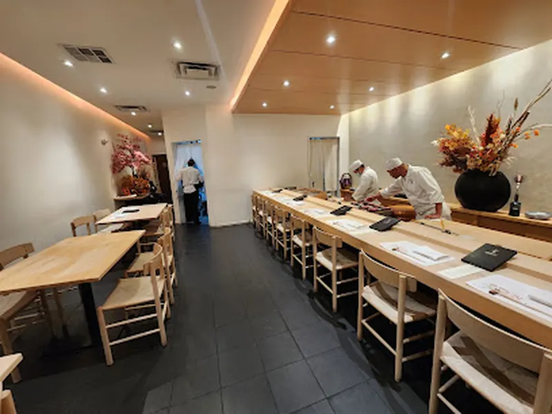 Kabuto-edomae sushi