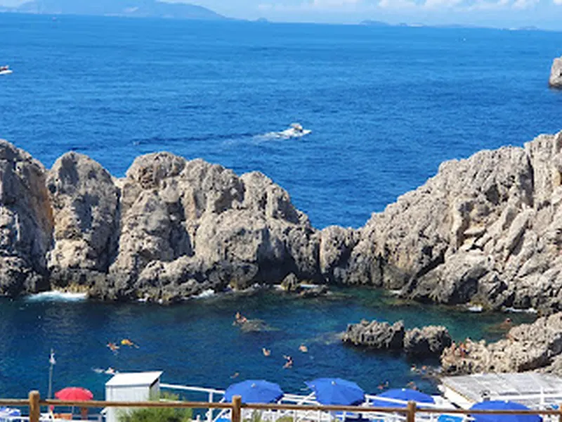 Faro di Punta Carena