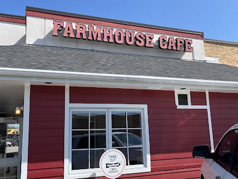 FarmHouse Cafe & Bakery