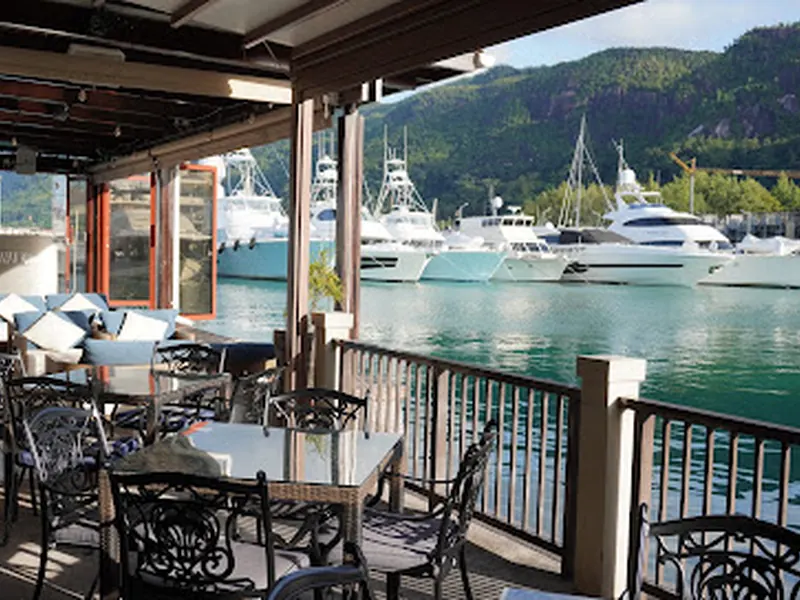 The Boardwalk Bar & Grill