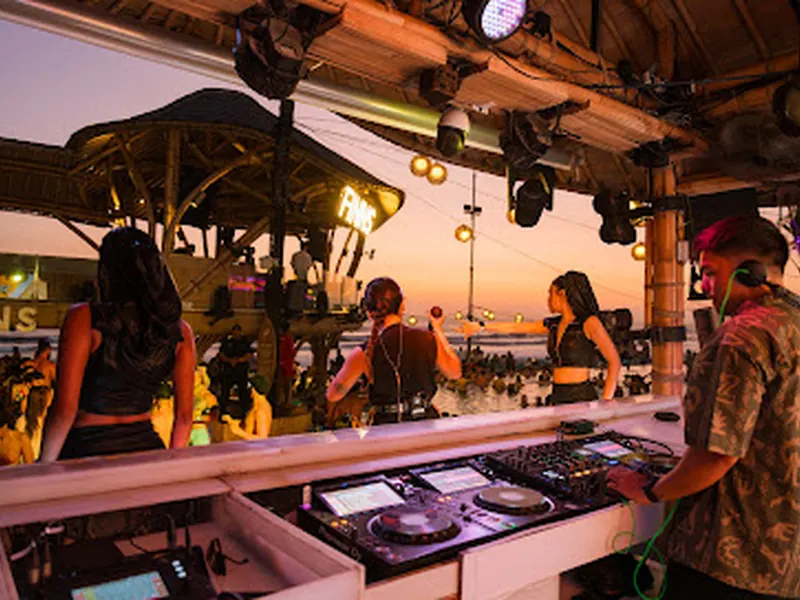 FINNS Beach Club