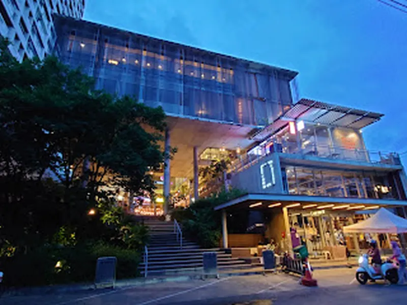 THE COMMONS