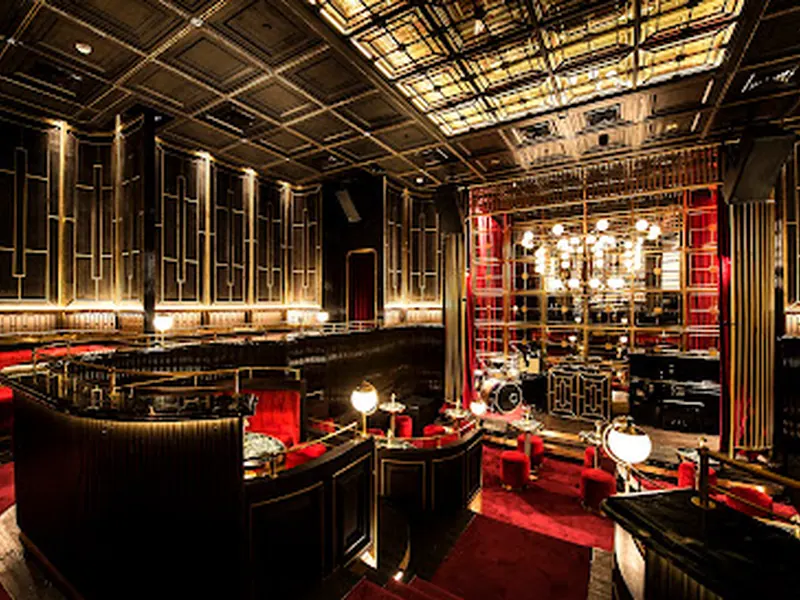 Crimson Room
