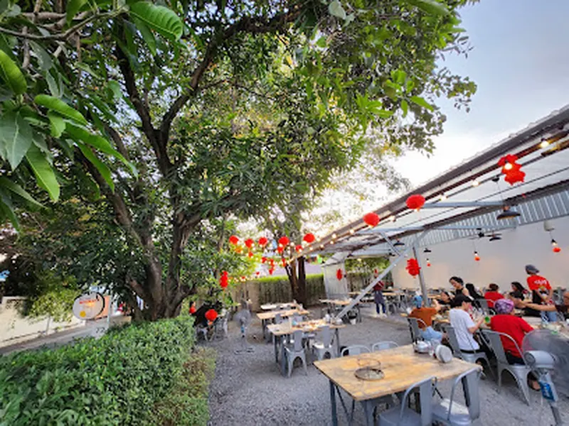 The cafe mookata Ari