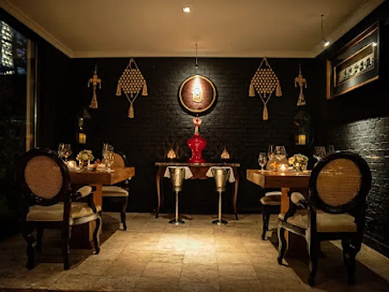 R-HAAN, 2 Michelin Stars (ทองหล่อ)