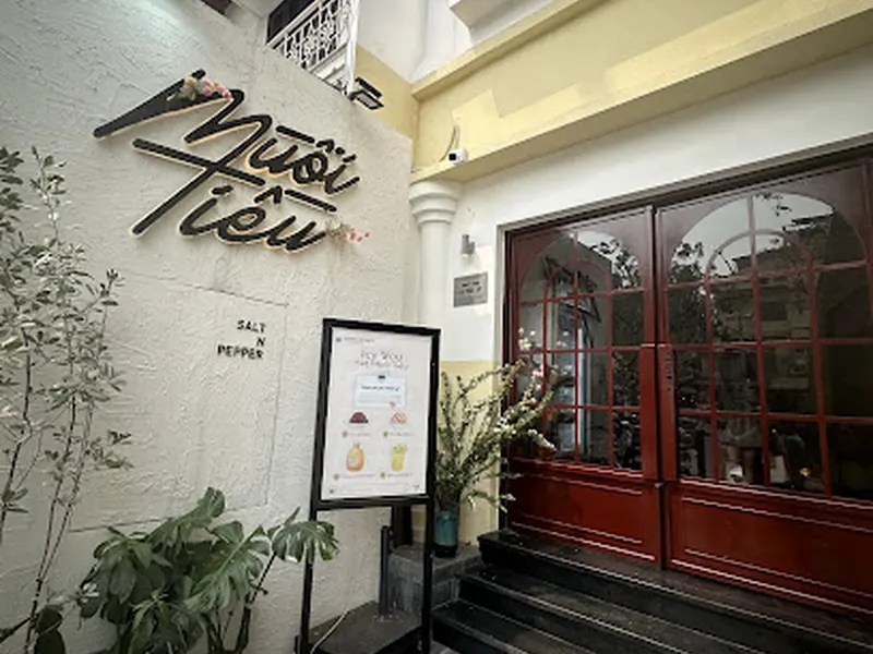 Muối Tiêu - Salt n' Pepper Kitchen