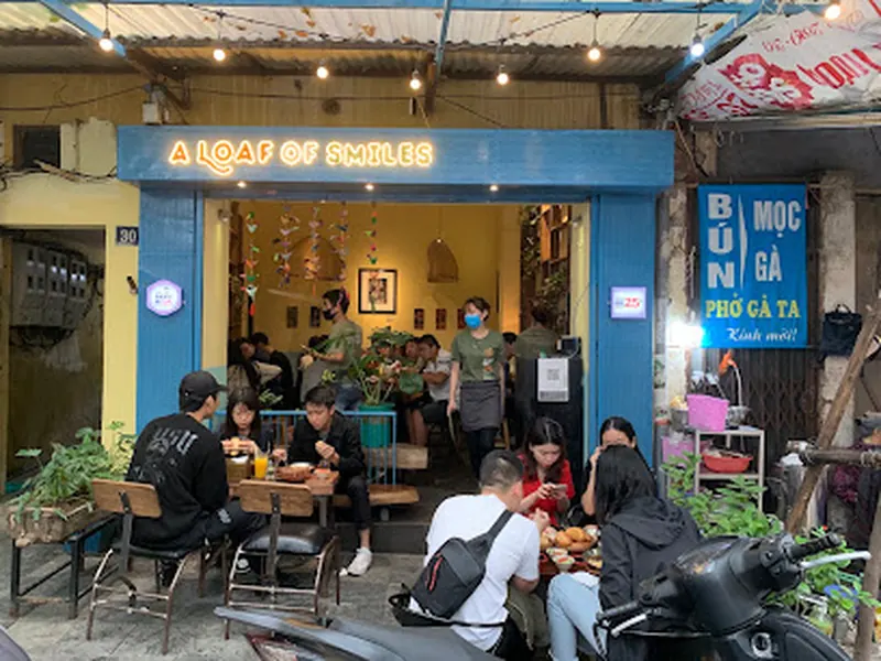 Bánh Mì 25