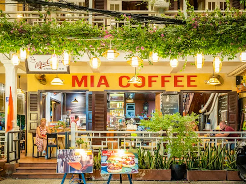 Mia Coffee