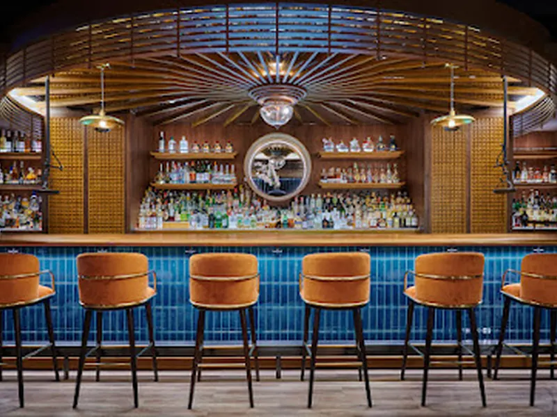 Bar De Luxe