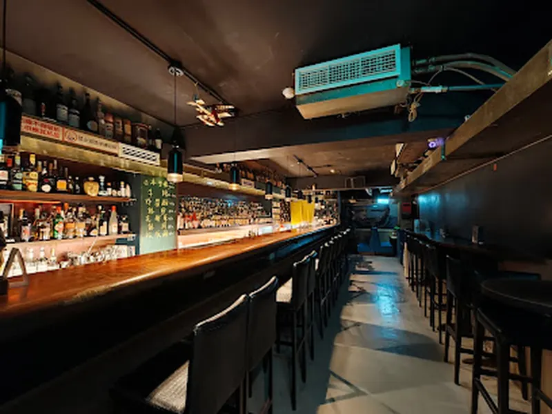 MOD Public Bar