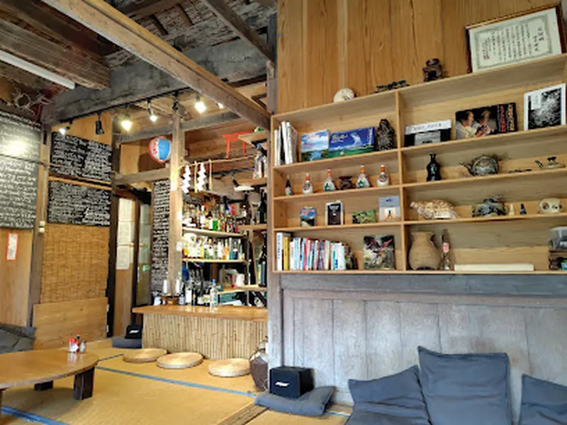 YAARAA cafe