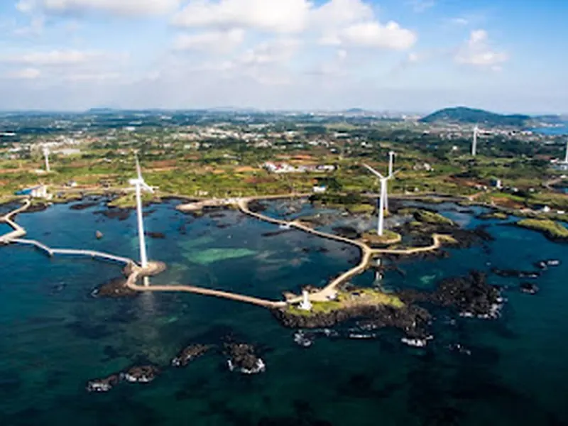 Sinchang Windmill Coastal Road
