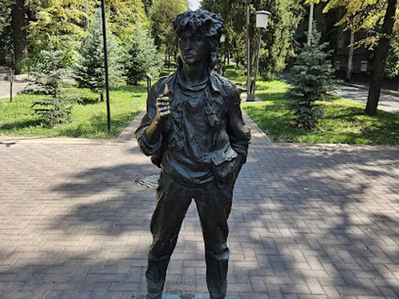 Viktor Tsoi monument