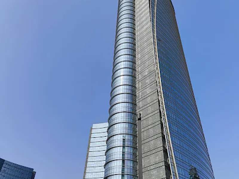 UniCredit Tower