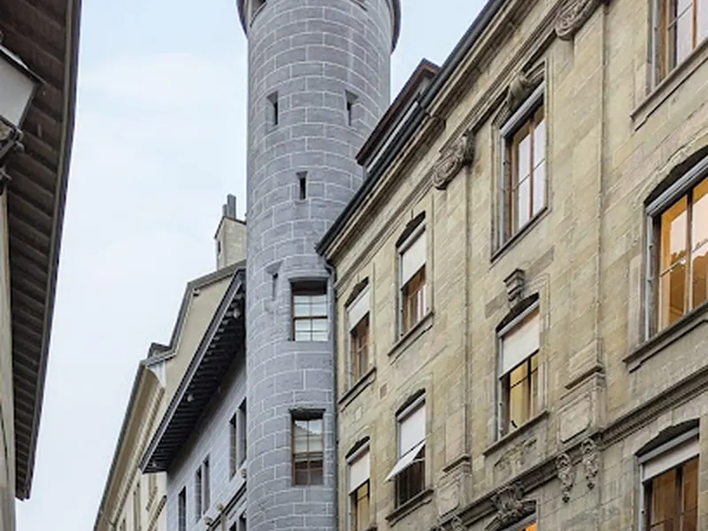 Photo of Tavel House