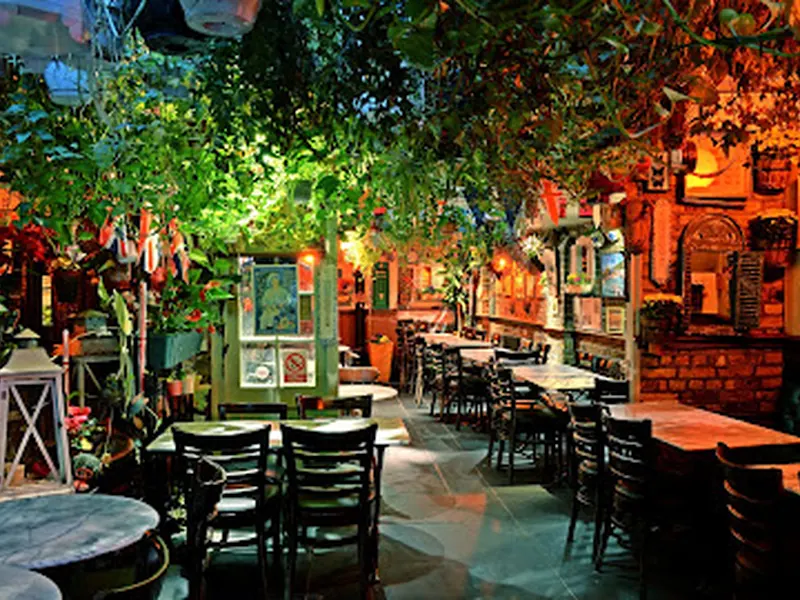 The Churchill Arms, Kensington