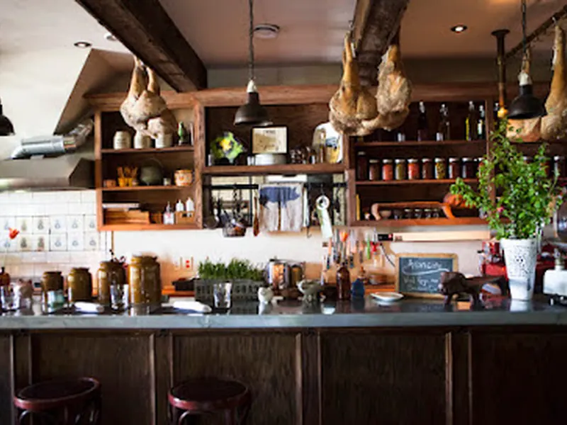 Primo Restaurant