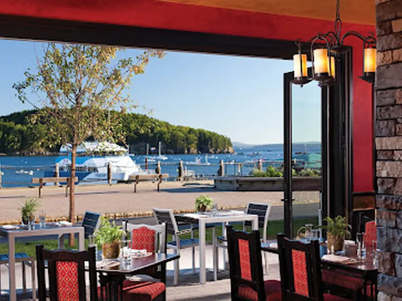 Paddy's Irish Pub & Restaurant