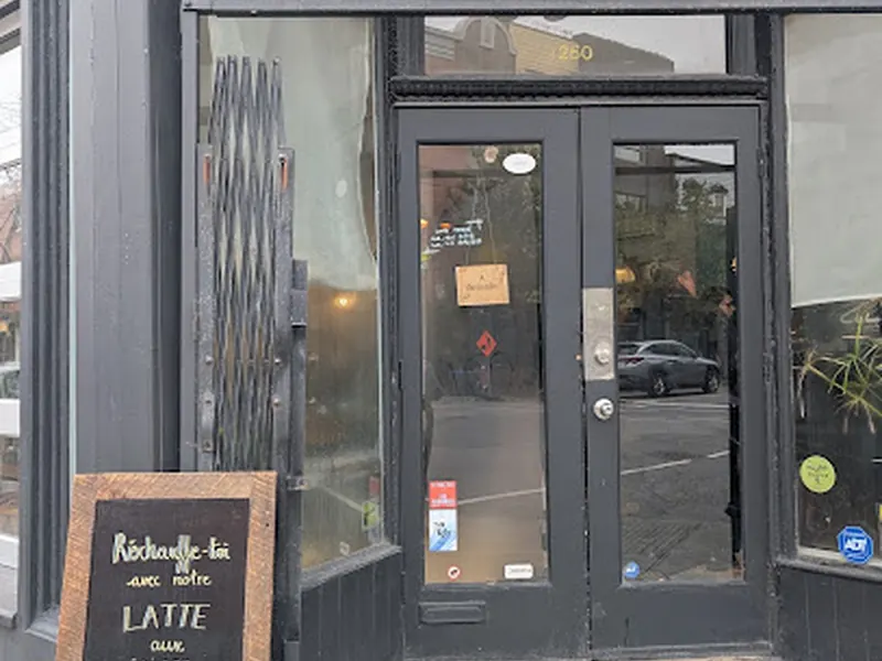 Café Sfouf