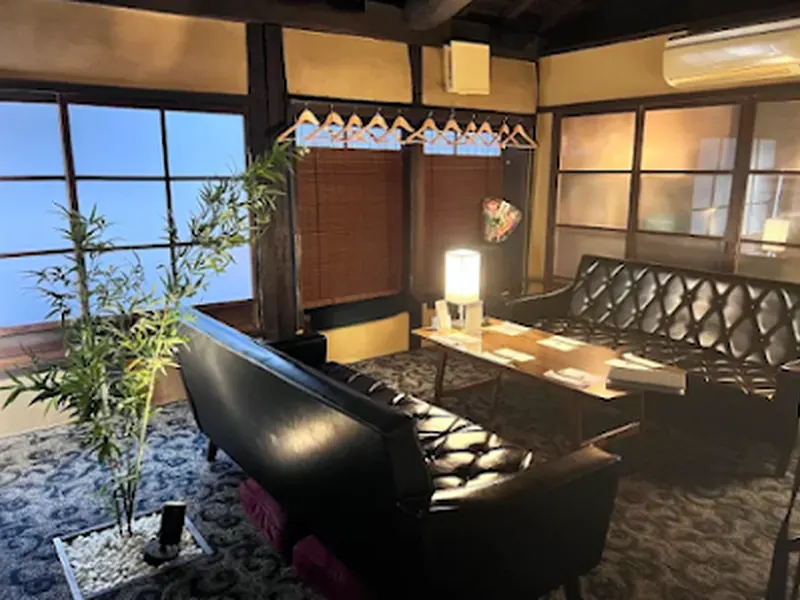 BAR 奥