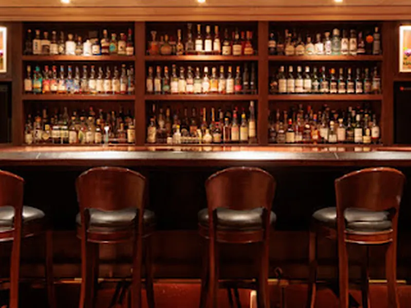 Bar Neat 名駅店