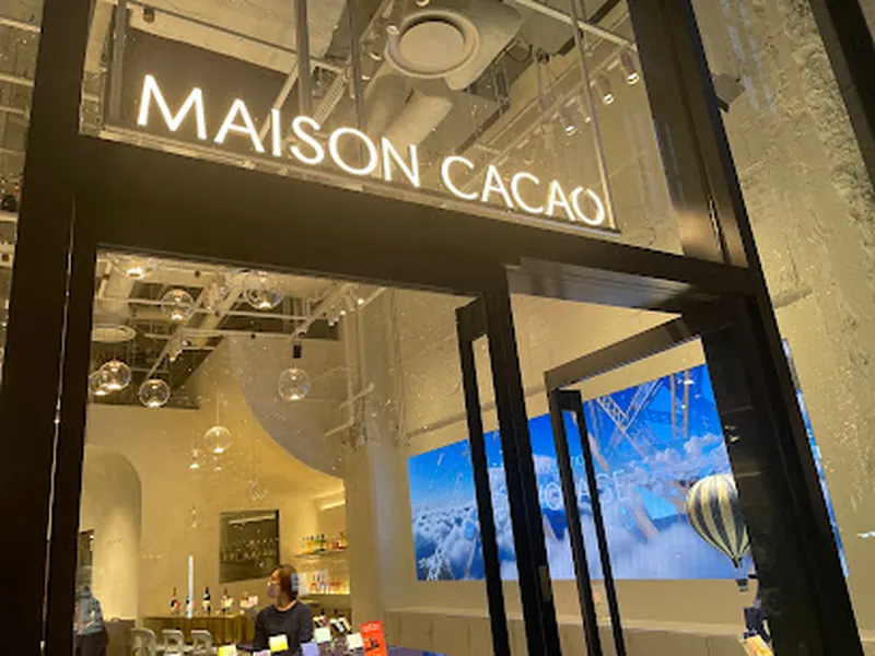 MAISON CACAO Gransta Tokyo Store