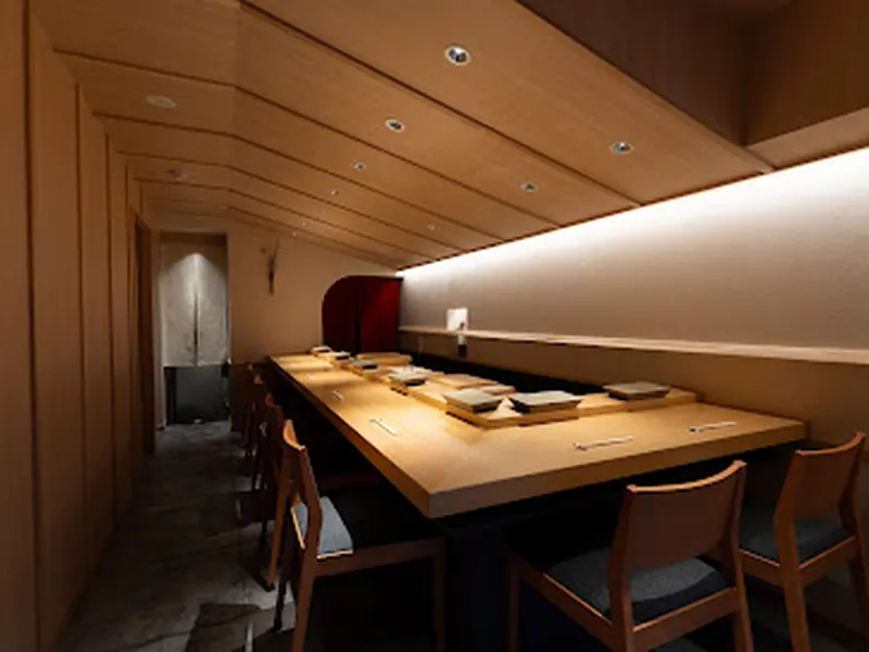 鮨 こまり 溜池山王