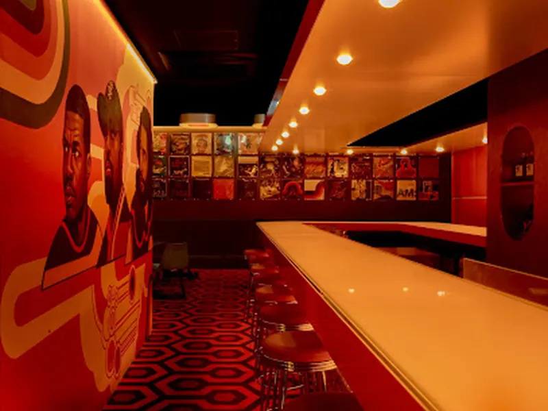 Hi-Fi Disco Bar Chaos｜music bar