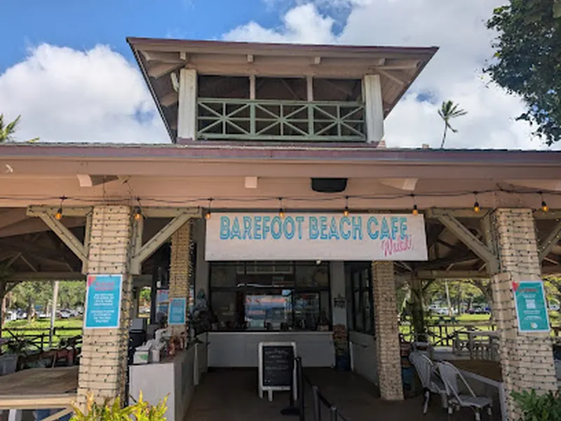 Barefoot Beach Cafe @ Queen's Surf Beach