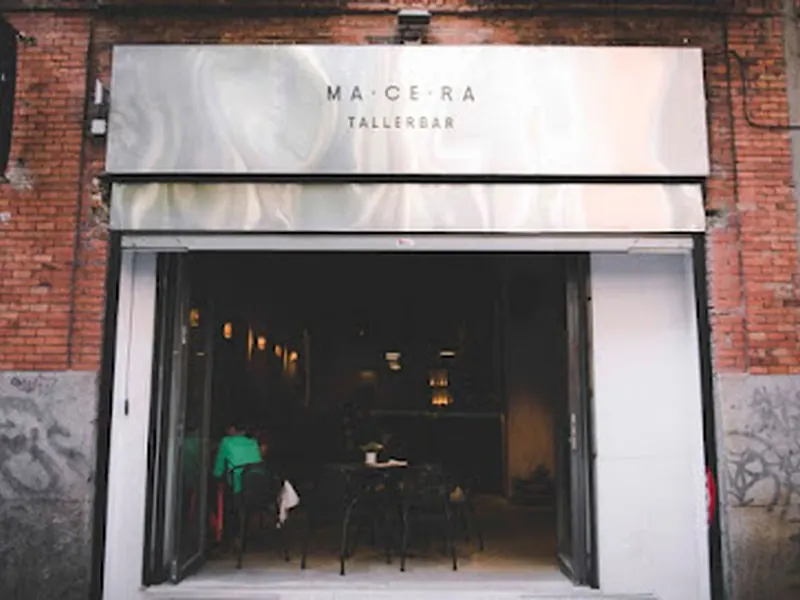 Macera Taller Bar