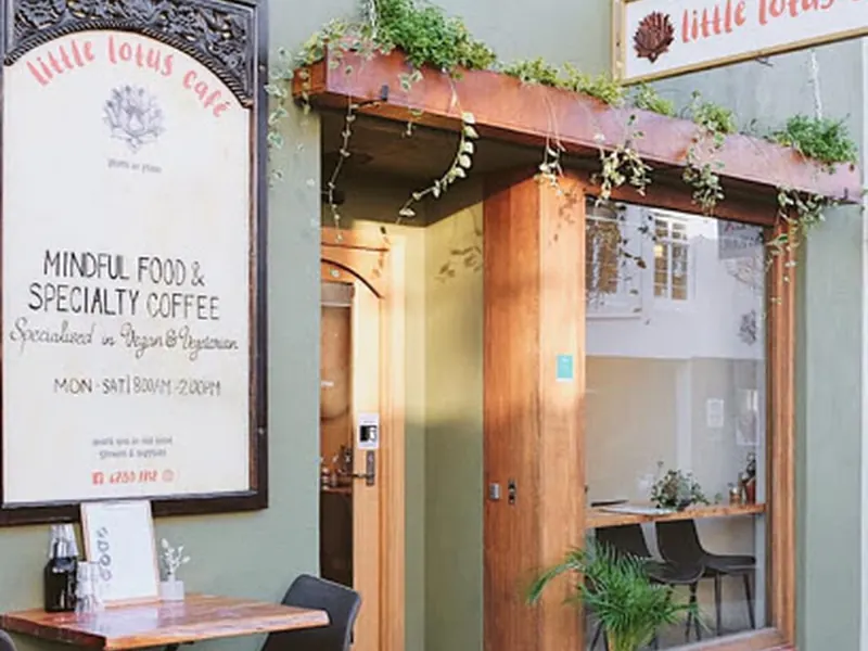 Little Lotus Café