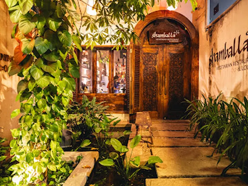Shamballa Vegetarian, Restaurant & Lounge - Sai Gon