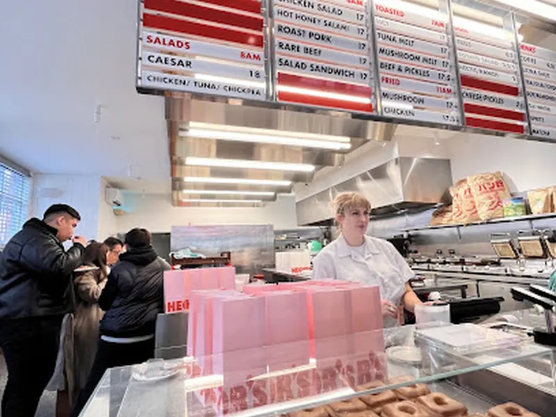 Hector's Deli