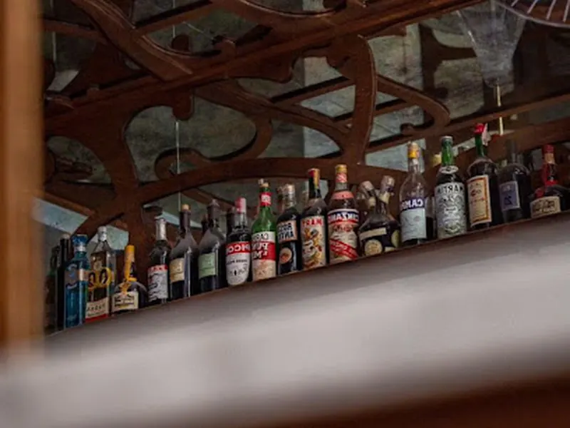 Bar Nouveau