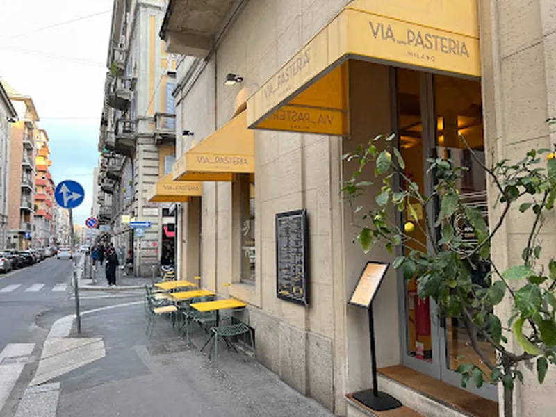 Via Pasteria - Daniele Crespi