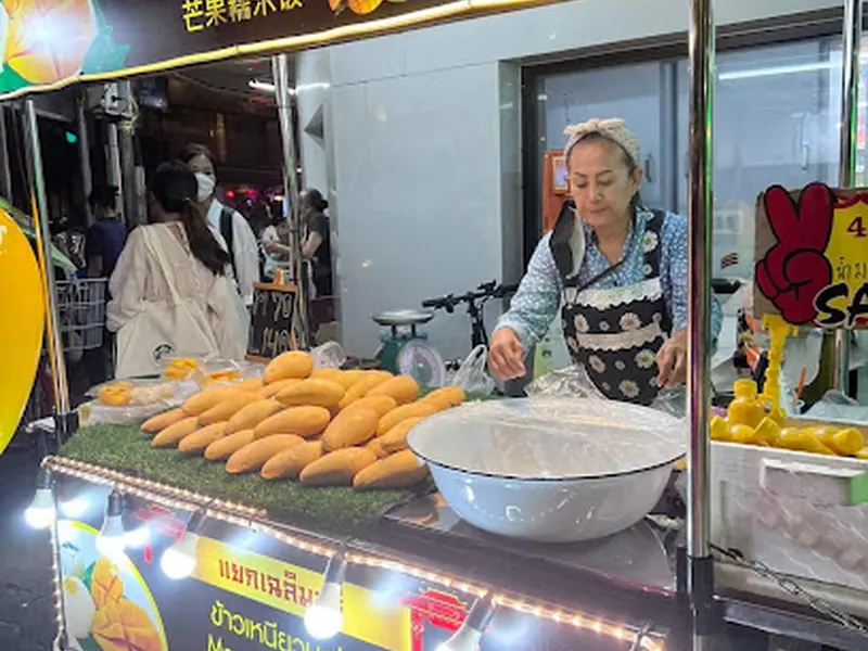 ข้าวเหนียวมะม่วงBywilaiwan(ถนนทรงสวัสดิ์)