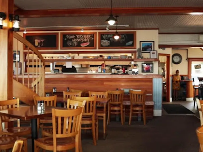 Archer’s on the Pier