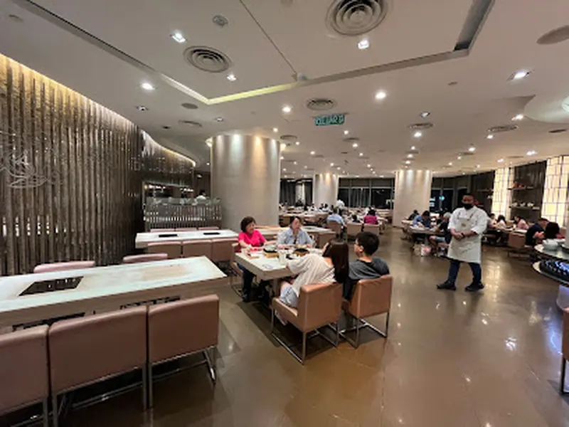 Fong Lye Teahouse Taiwan Restaurant (The Gardens) 蓬莱茶房