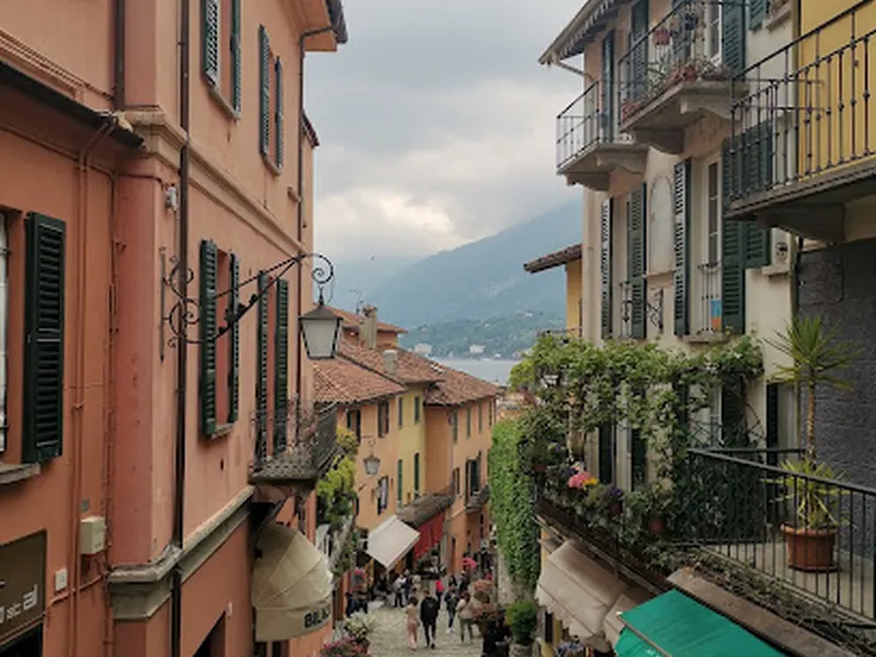 Salita Serbelloni
