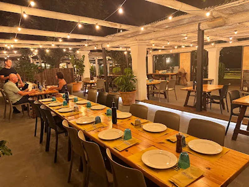RESTAURANT CAN CAUS