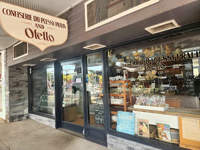 Du Plessy Pralin & Otello Chocolates Patisserie
