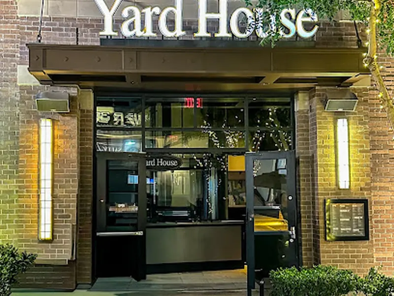 Yard House