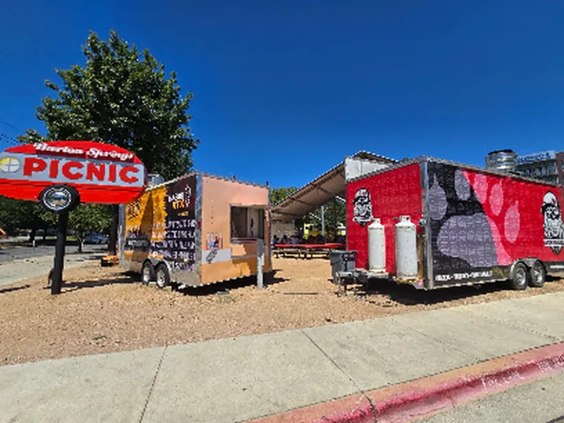 The Picnic - Food Truck Park